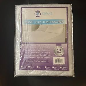 Brand New Mattress Pad Twin